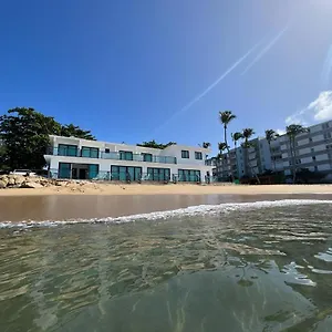 Corcega Beachfront Suites Apartment